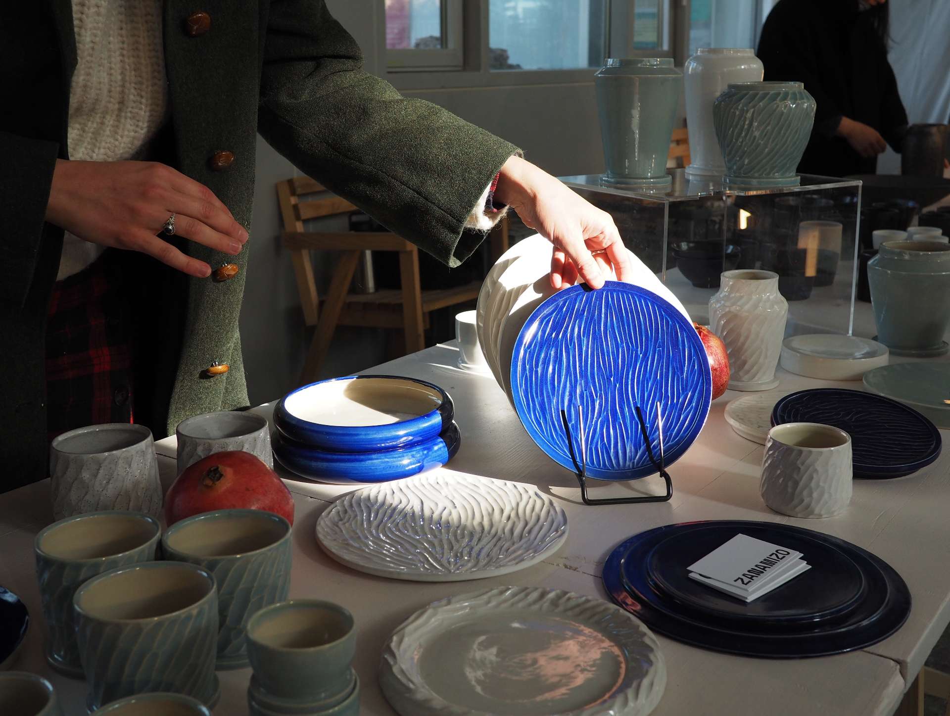 Holiday Ceramic Market